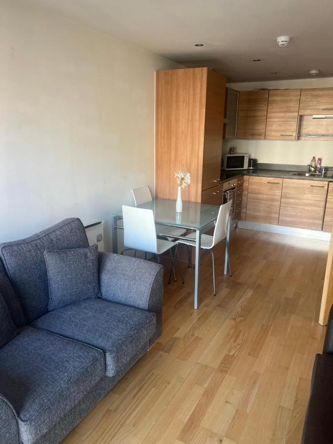 Clarance Docks Apartment 利兹 外观 照片